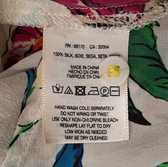 Anthropologie 100% Silk Potala Humming Bird Colorful button down Size US6 UK10 - Picture 8 of 8